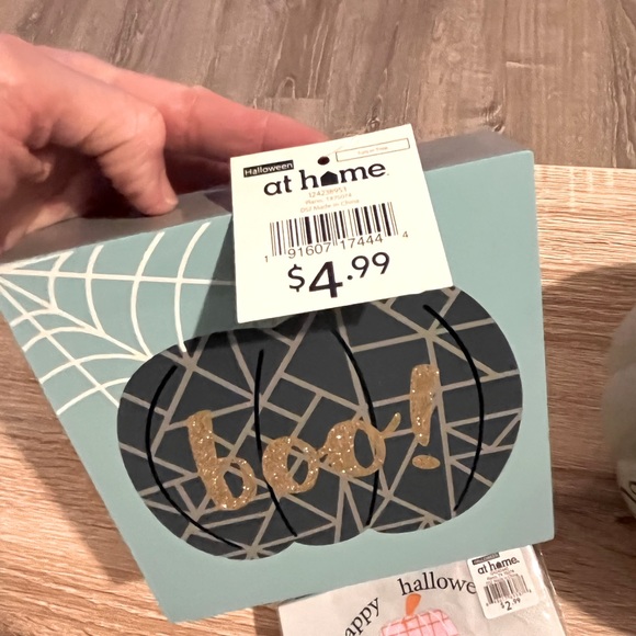 Cute Halloween Decor! - Picture 6 of 8